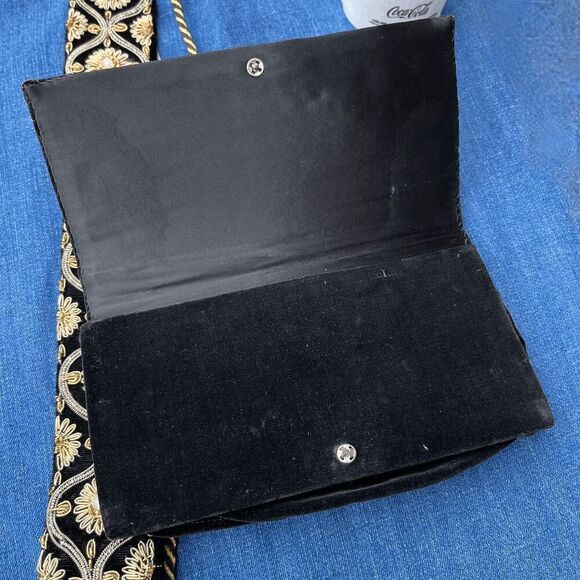 Vintage Hand-Embroidered Velvet Evening Clutch Made in India | Black & Gold - Picture 3 of 16